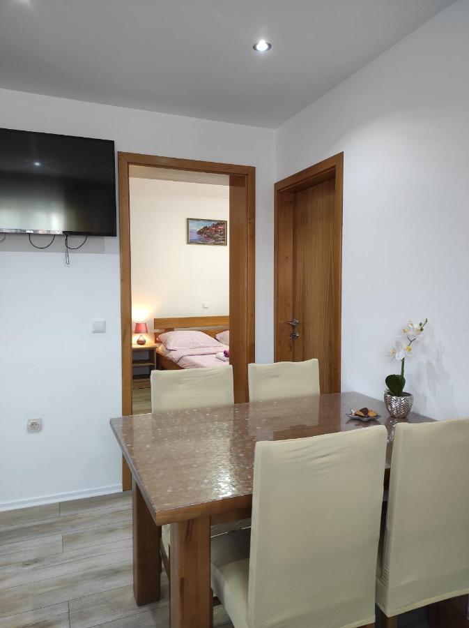 Apartman Jakov ラコヴィツァ エクステリア 写真
