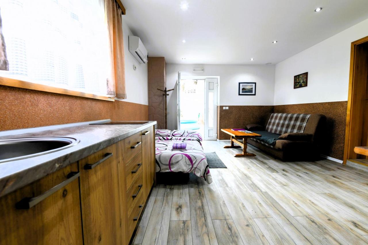 Apartman Jakov ラコヴィツァ エクステリア 写真